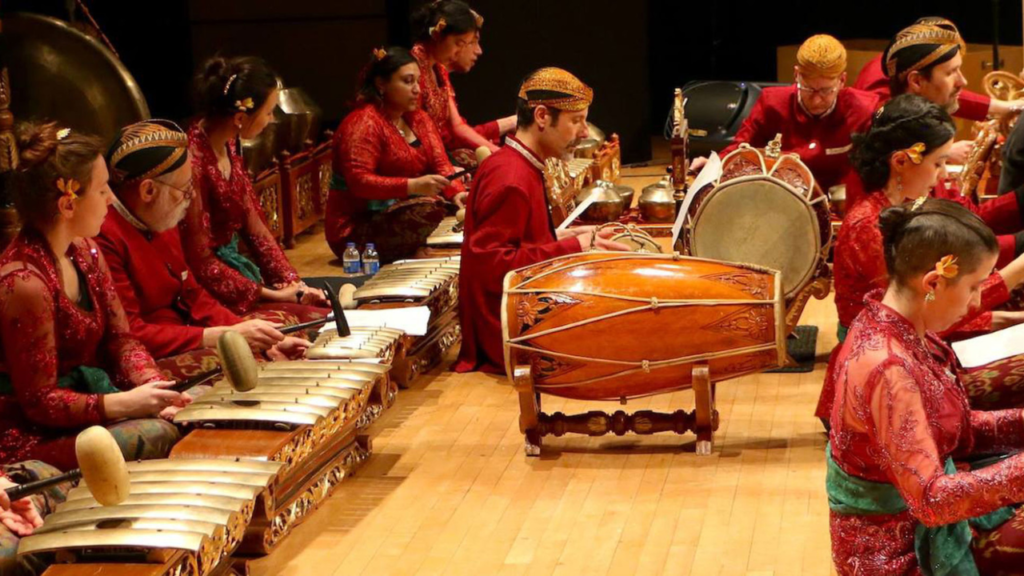 Alat Musik Gamelan: Sejarah, Asal, Jenis, dan Contohnya